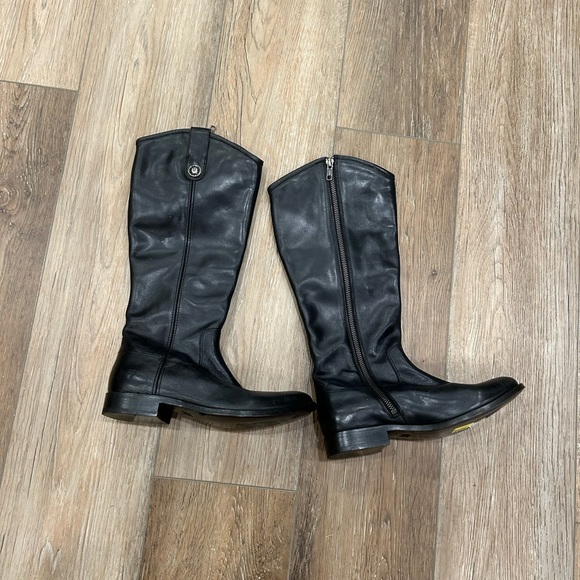 Frye Melissa Zip up riding boot-Like New condition - Picture 2 of 8